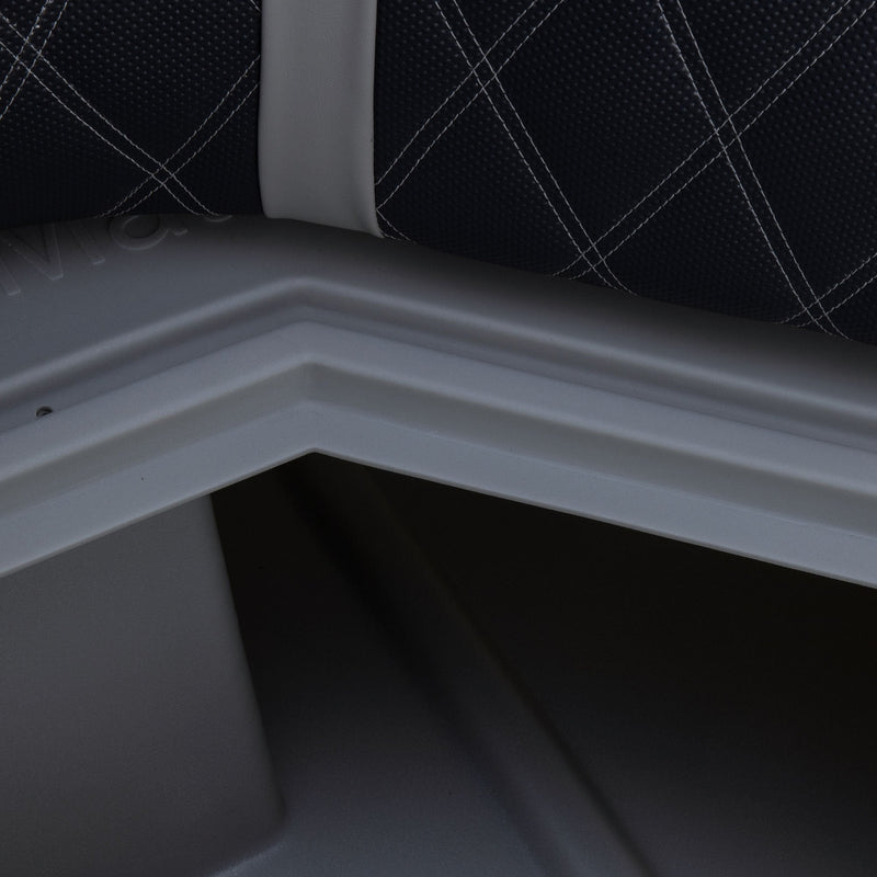 DeckMate Luxury Corner Seat detail